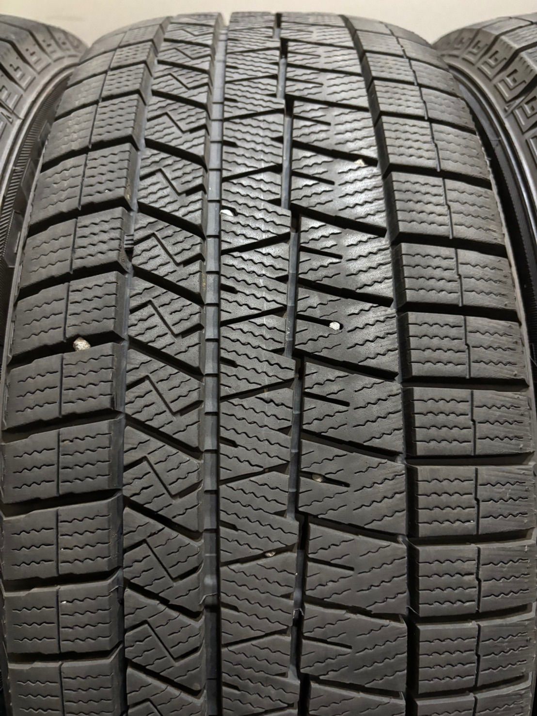  215 55 R 17 DUNLOP WINTER MAXX 03 21年製 スタッドレス 4本 ダンロップ ウィンターマックス クラウン ヴェゼル CX 3 南4 K 710 17インチ スタッドレス