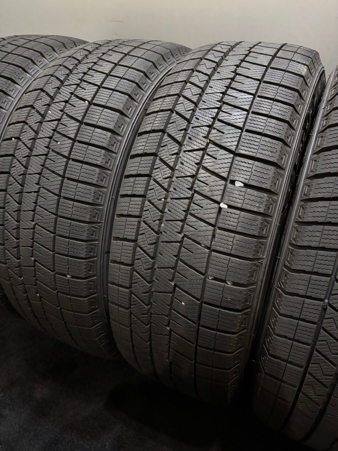 215 55 R 17 DUNLOP WINTER MAXX 03 21年製 スタッドレス 4本 ダンロップ ウィンターマックス クラウン ヴェゼル CX 3 南4 K 710