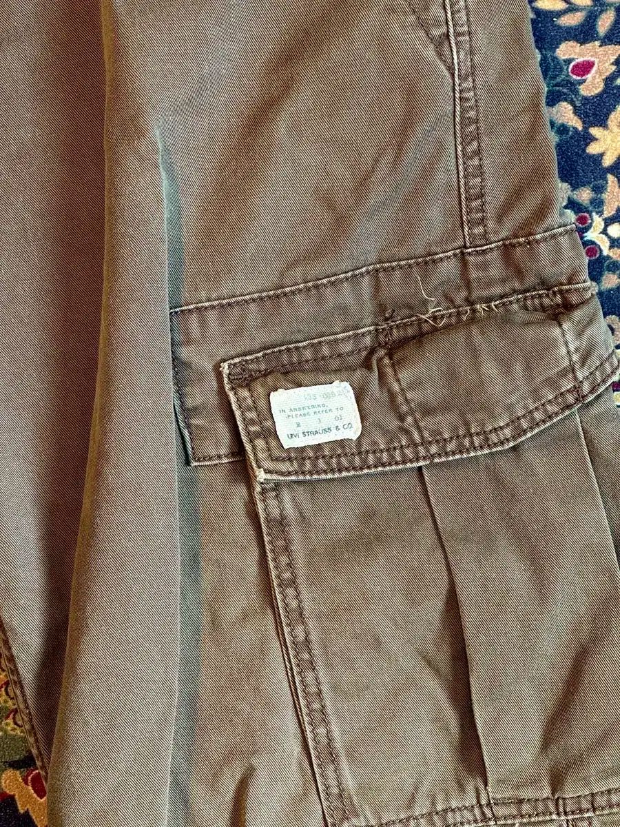 リーバイス ルーズストレート カーゴパンツ