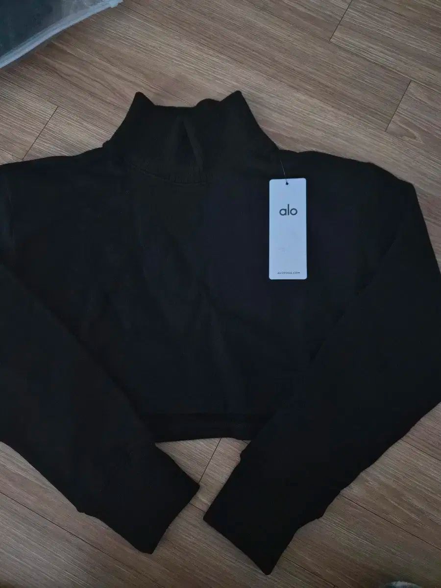 クロップド セレニティ