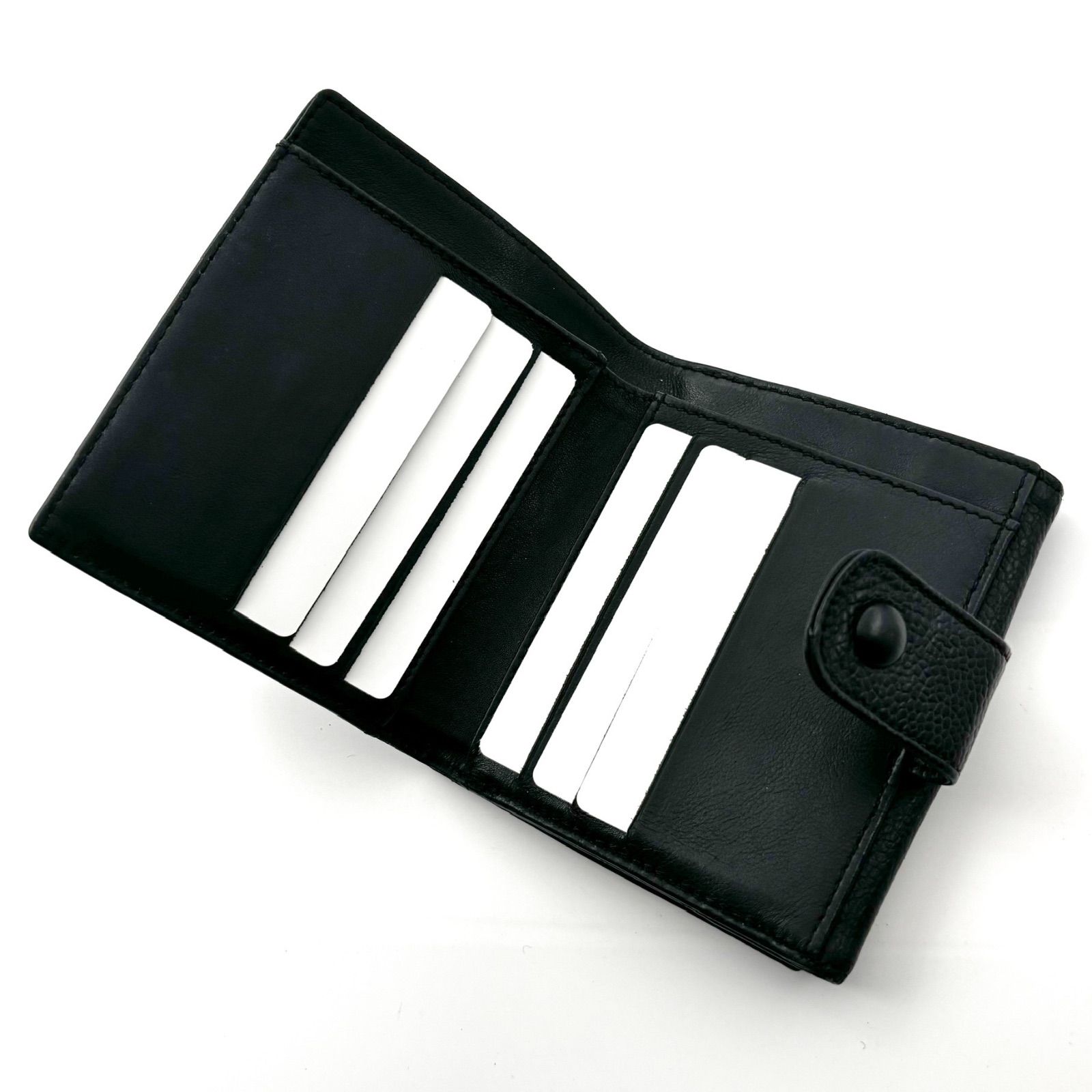 み*う様 【極美品】【CHANEL】 二つ折り財布 キャビアスキン デカココ ブ 極美品】CHANEL デカココ 二つ折り財布 キャビアスキン 黒 - メルカリ