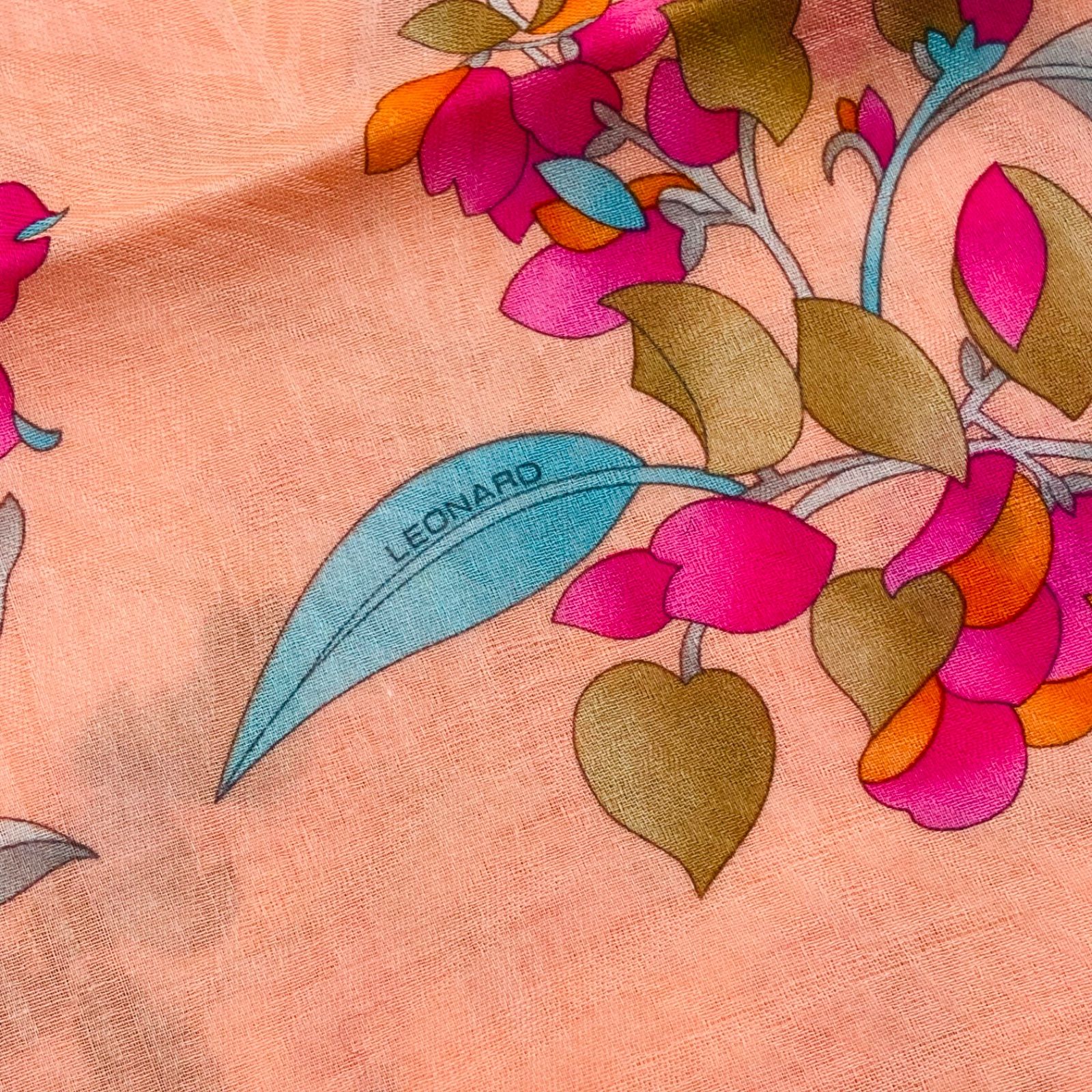 LEONARD　レオナール スカーフ　イエロー　花柄　GROSLOT no.42 LEONARD レオナール スカーフ イエロー 花柄 GROSLOT no.42 LEONARD