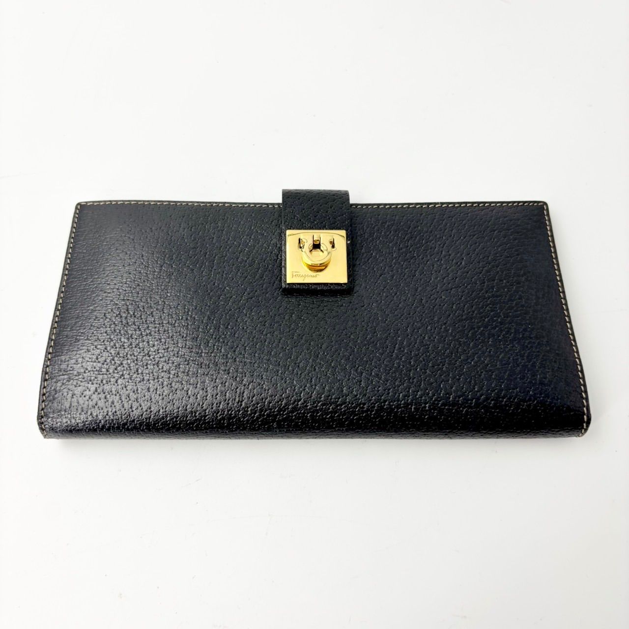 サルヴァトーレフェラガモ 長財布 1442