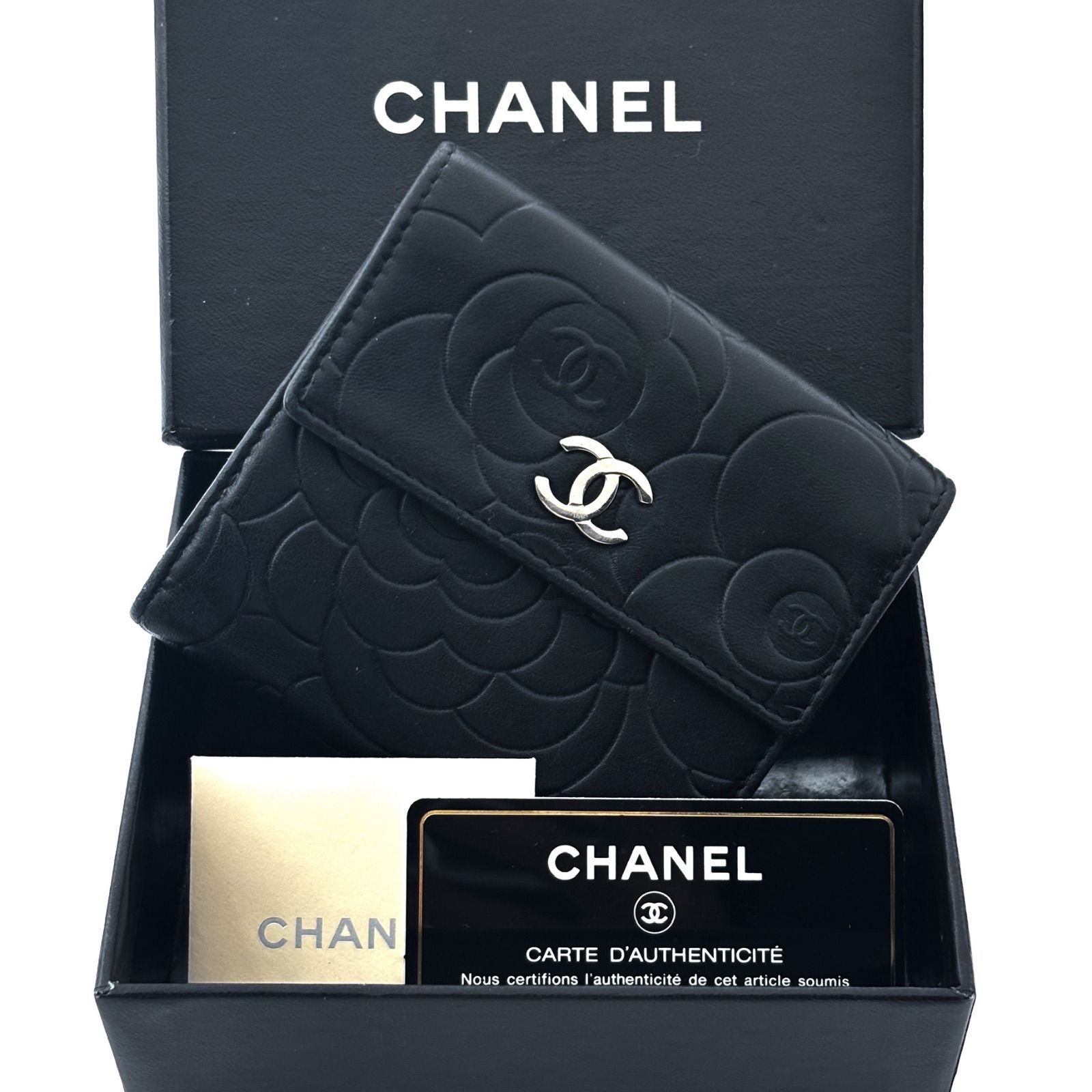 シャネル 財布 カメリア 型押し Wホック 二つ折