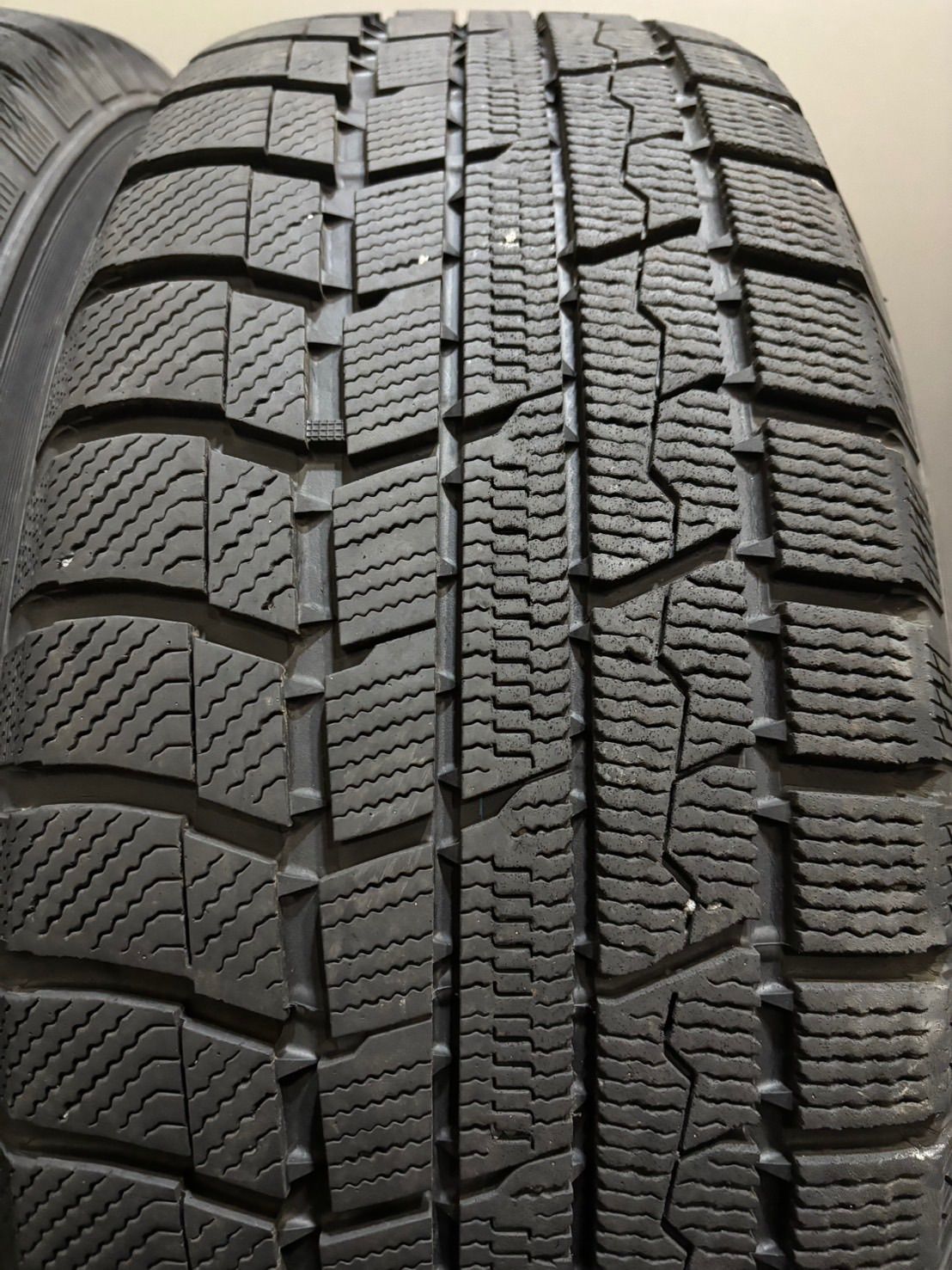  215 60 R 17 TOYO Winter TX 20年製 SIBILLA 17インチ 7 J 48 114 3 5 H スタッドレス 4本 エスティマ C HR 南7 K 711 17インチ タイヤ ホイールセット