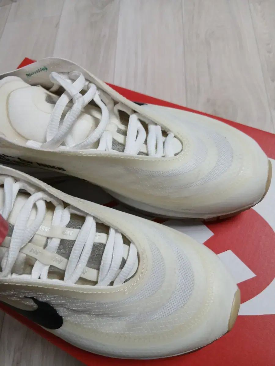  ナイキ エアマックス97 オフホワイト 白 230 フラットシューズ バレエシューズ パンプス