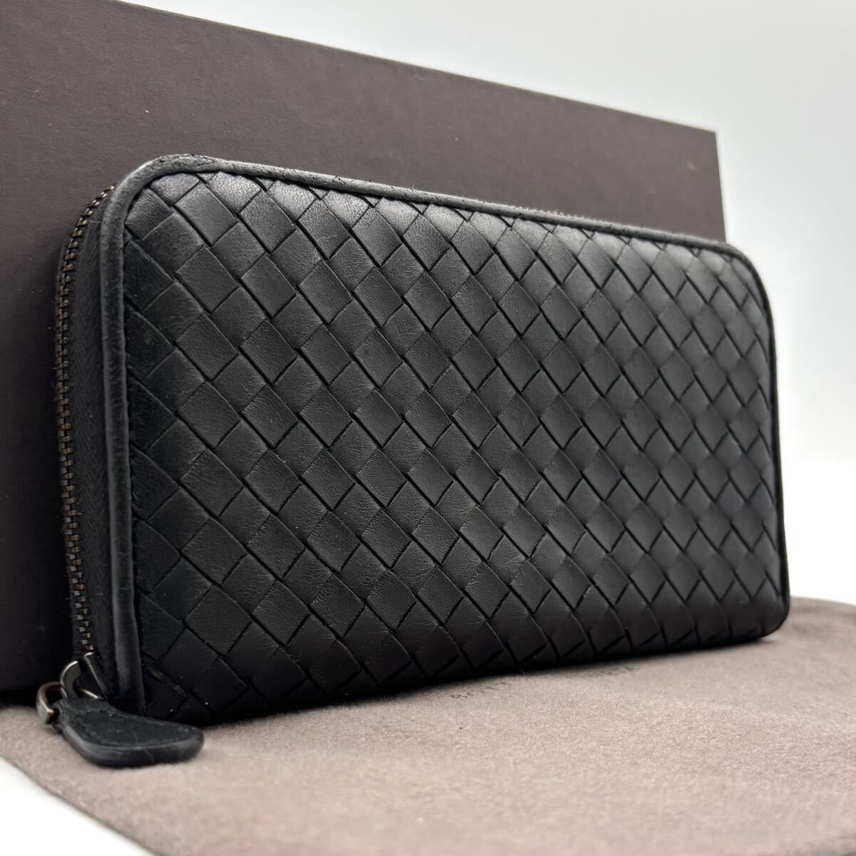 r7 ボッテガヴェネタ 長財布 ブラック イントレチャート 黒 bottegaVeneta ラウンドファスナー ラウンドジップ