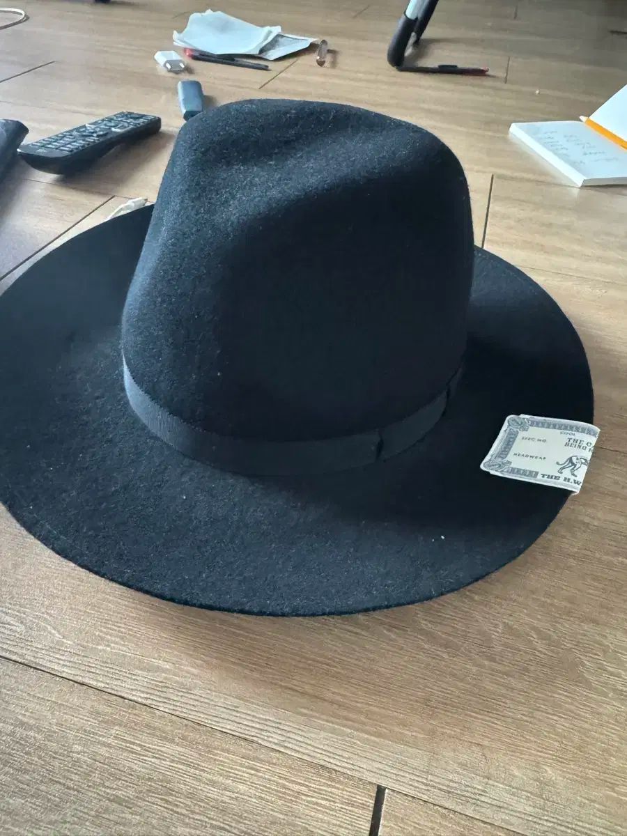 フールカウンティ -ドッグ アンドコー コラボ FEDORA 58-59