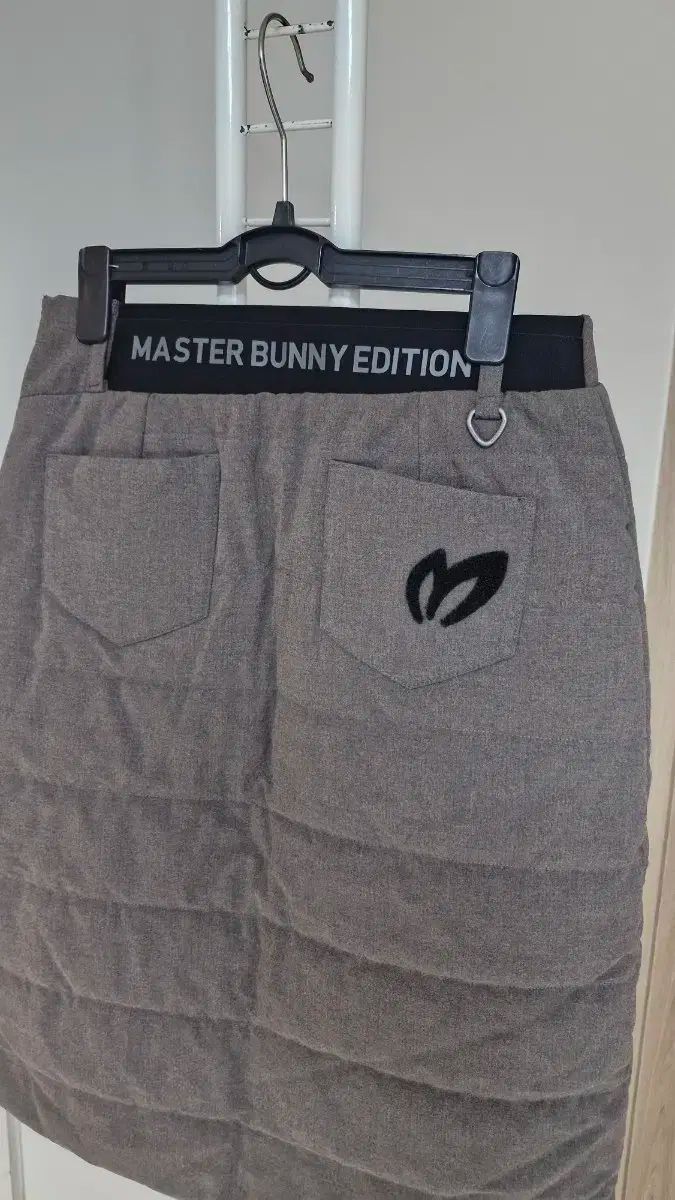 ダウン スカート