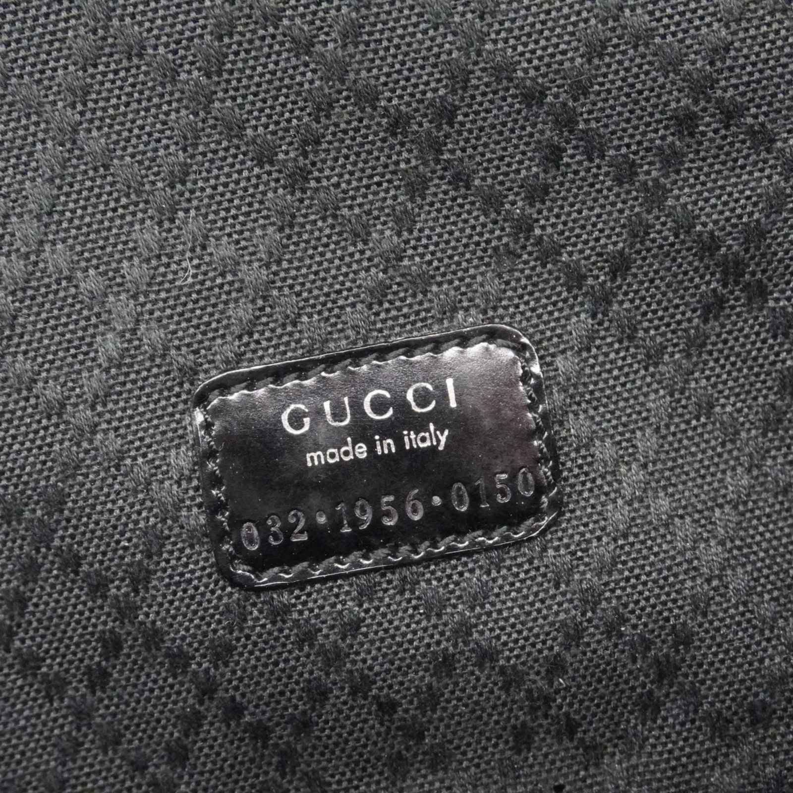 Gucci グッチ
