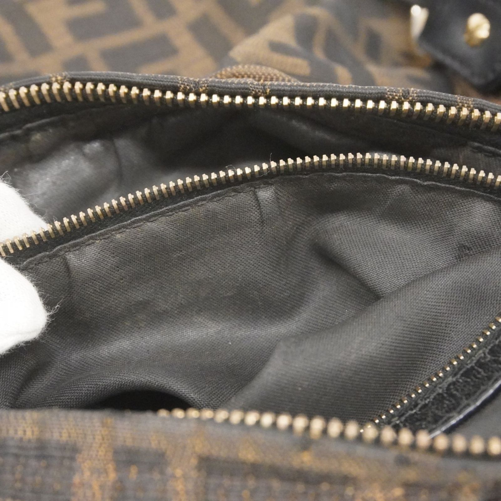 ブラウン レディース