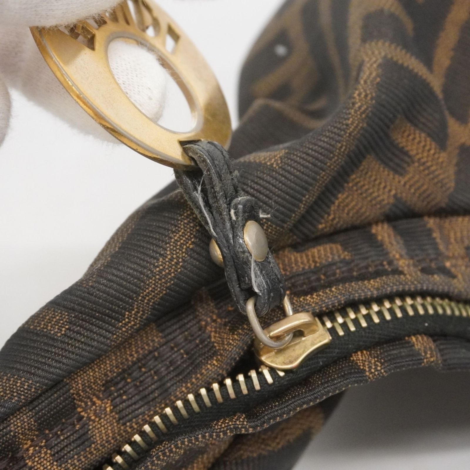 フェンディ Fendi