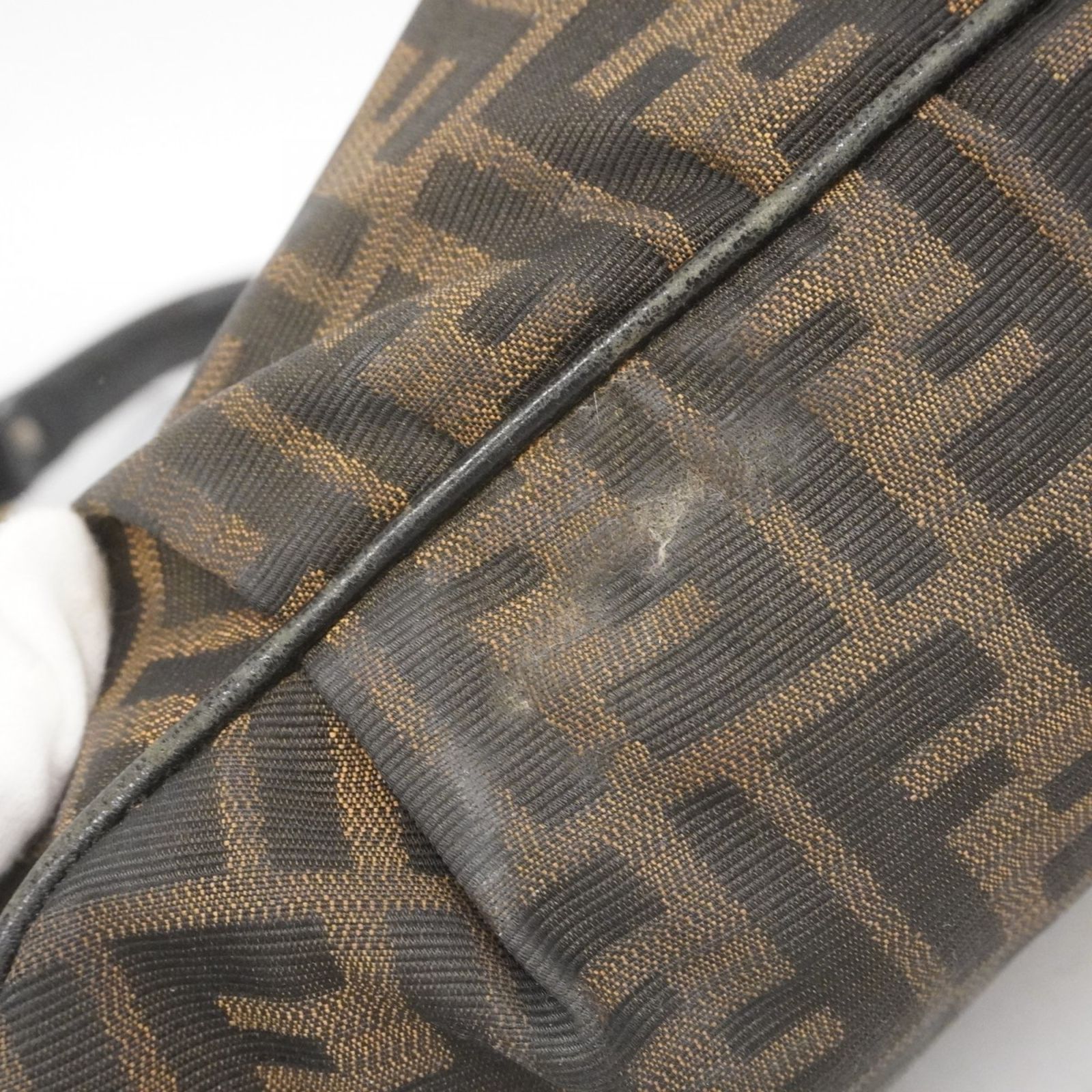  フェンディ Fendi ショルダーバッグ ズッカ ナイロンキャンバス ブラウン レディース ショルダーバッグ ショルダーバッグ