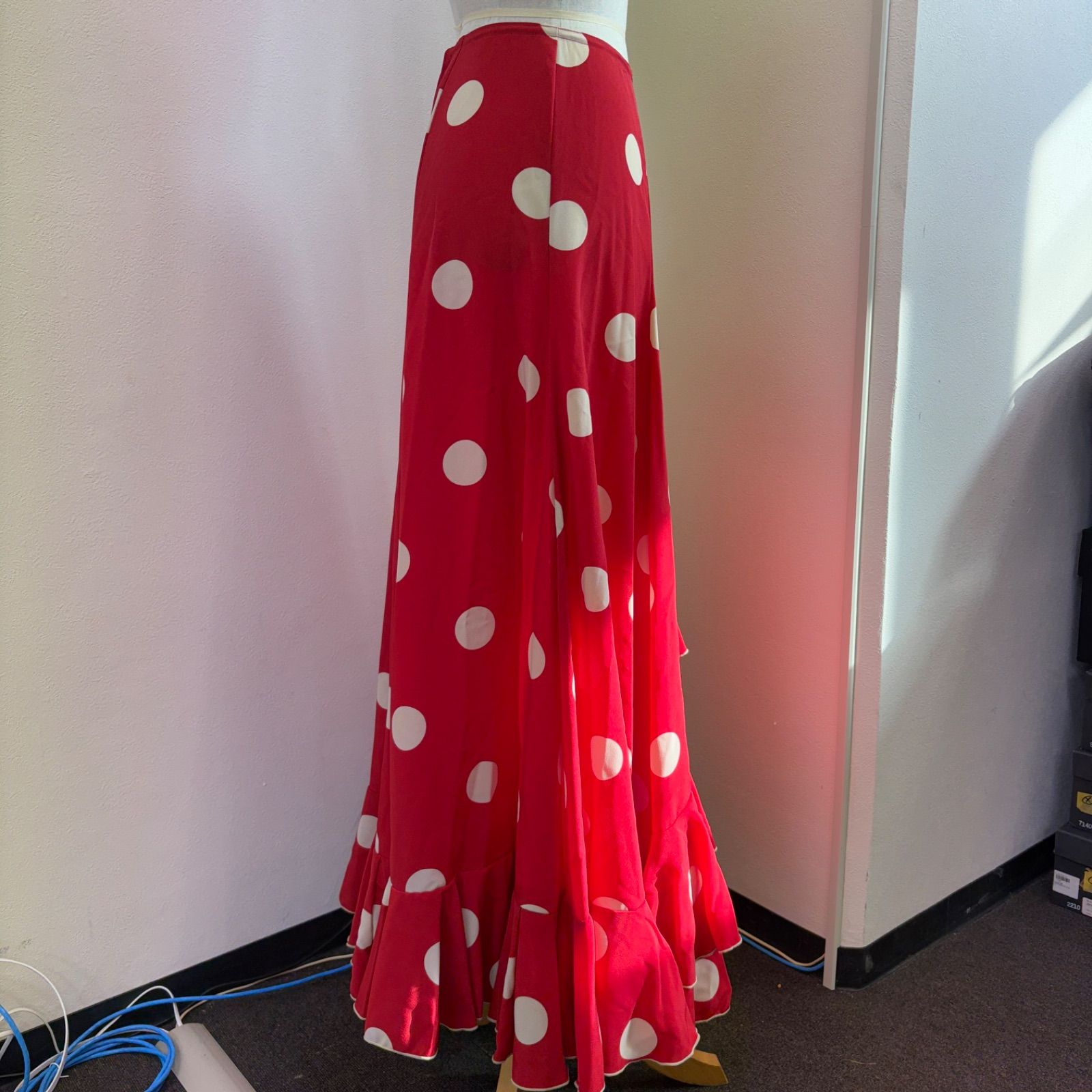 HERMOSA】フラメンコ衣装 ファルダ レッド ドット柄 フリル IBERIA