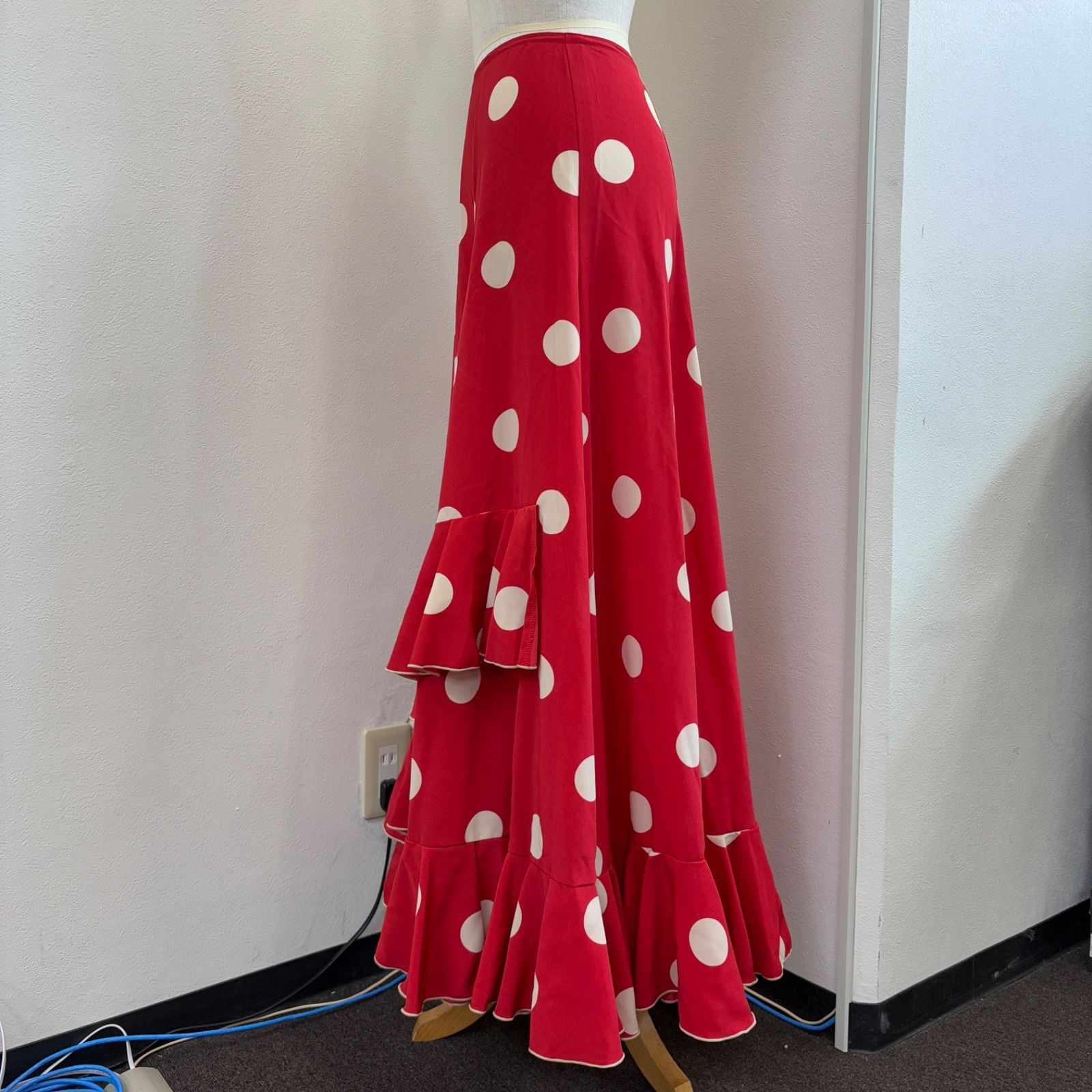 【IBERIA / 未着用】フラメンコ衣装 IBERIA / 未着用】フラメンコ衣装