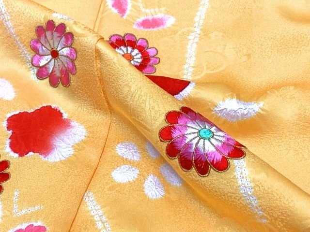 七五三 着物 3歳 女の子 フルセット 正絹 本絞り三つ身の絵羽着物 小寸結び帯 小物セット 黄色 梅と蝶 OK3K2382o2408RRr WWW_OPDRERGINERDOGAN_COM