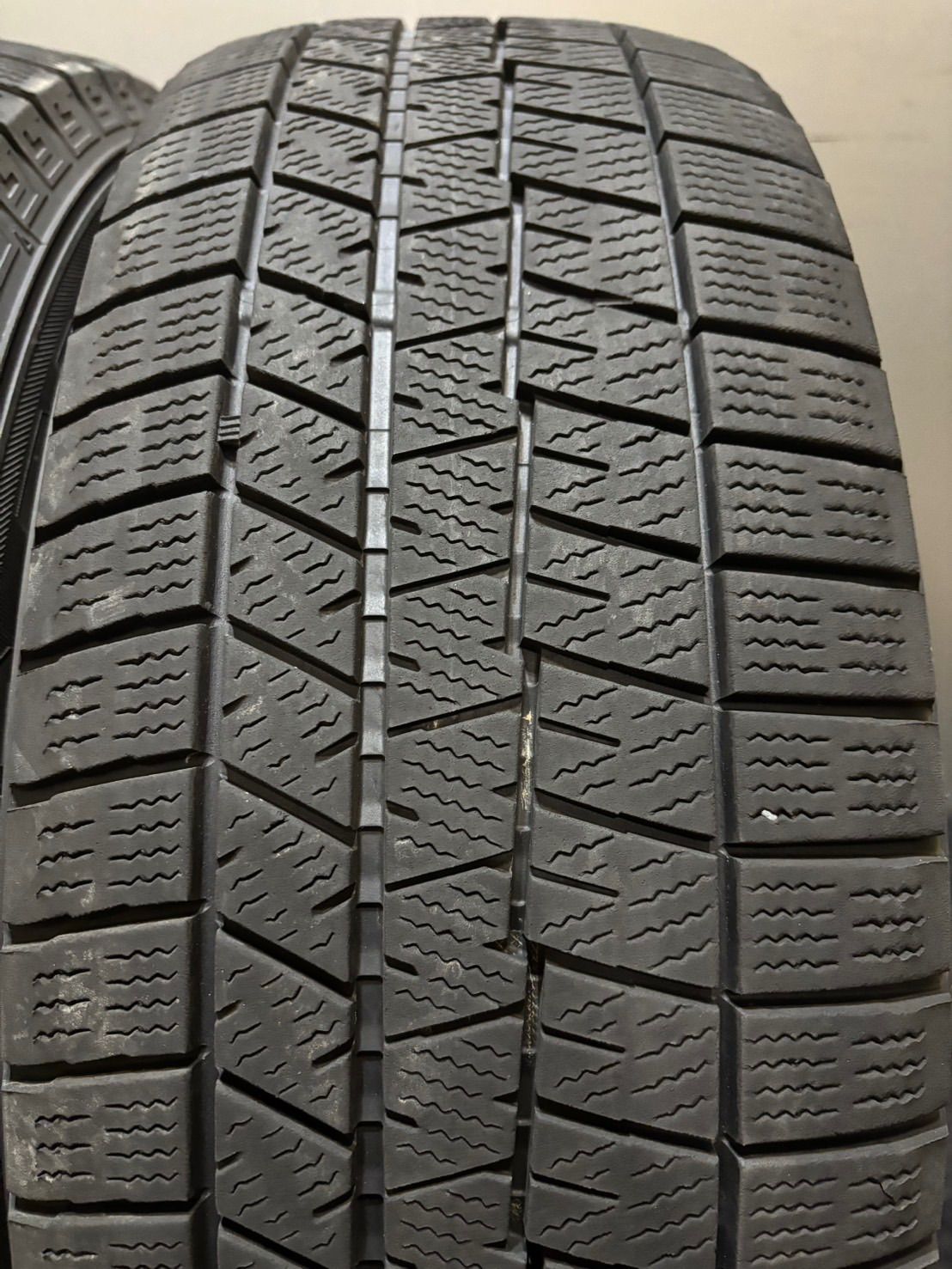 215 65 R 16 DUNLOP WINTER MAXX 03 20年製 スタッドレス 4本 ダンロップ ウィンターマックス アルファード ヴェルアイア 2 K 714