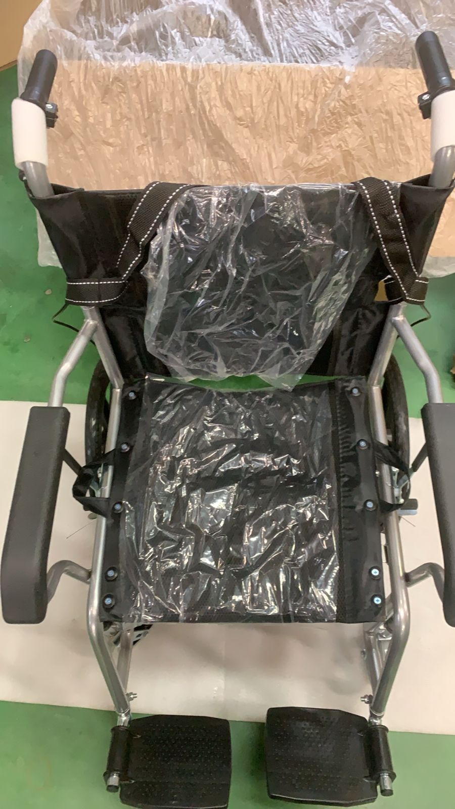 ESLUVE 介助型車椅子 車いす 折り畳み式--524271 B0FKN2NWX4