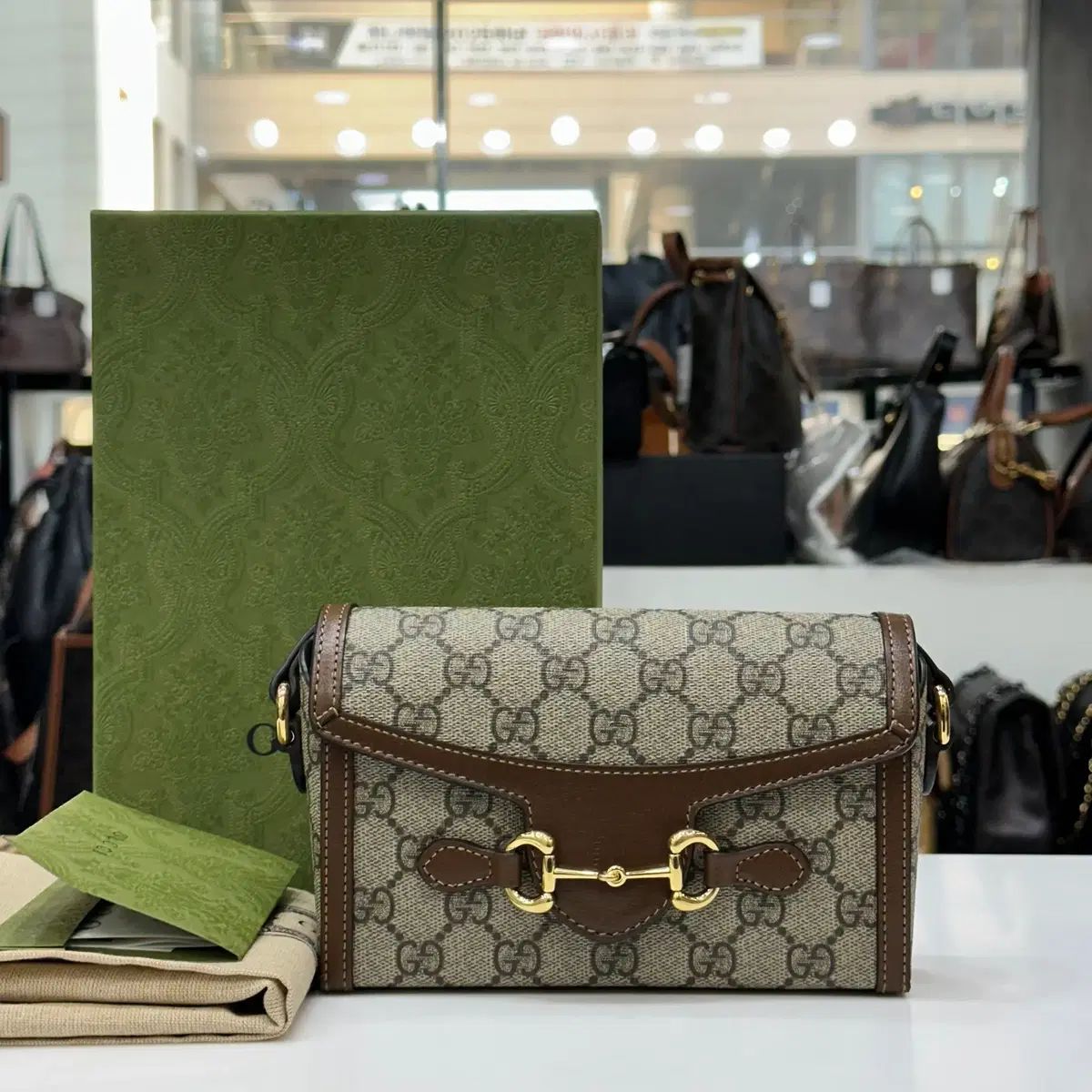 グッチ ホースビット 1955 ミニ スポーツブラ ブラウン クロスバッグ 699296