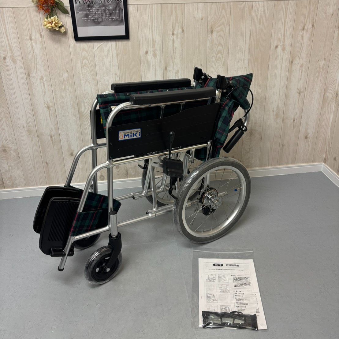 Miki 介助型 車椅子 車いす 車イス スタンダード ノーマル MPCN-46JD