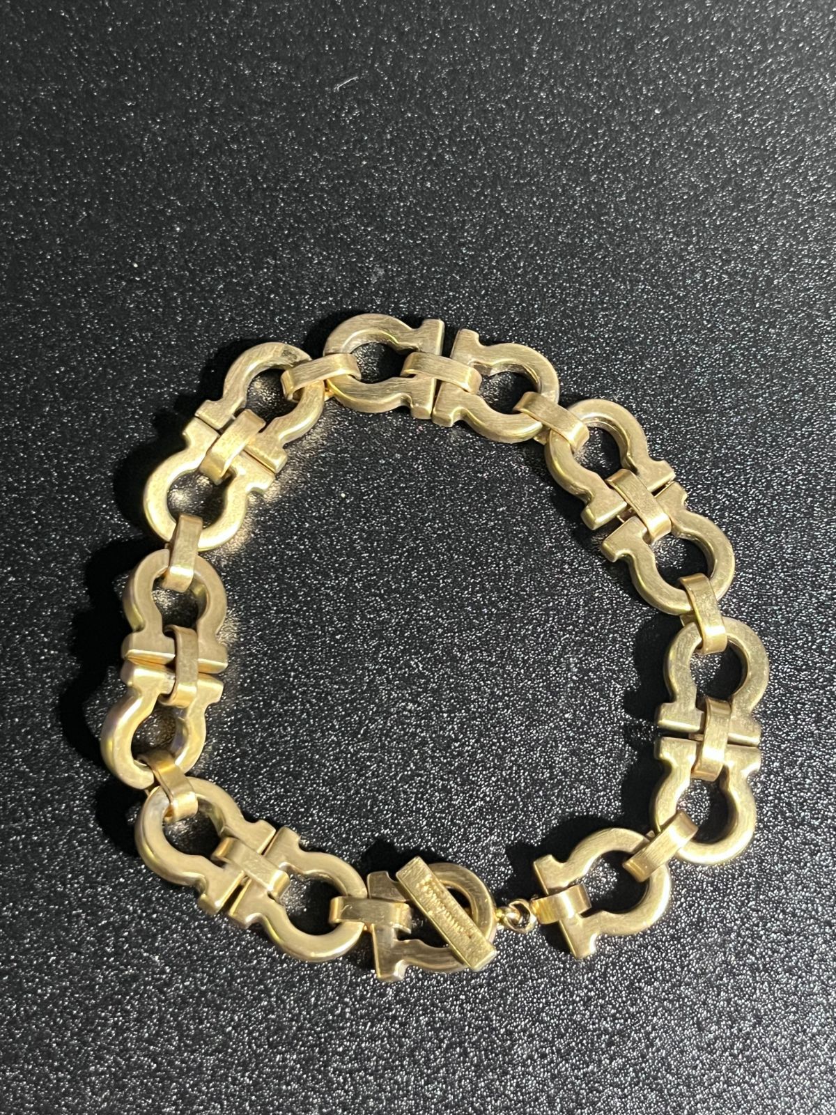 サルヴァトーレフェラガモ ブレスレット バングル ガンチーニ 28.2 g