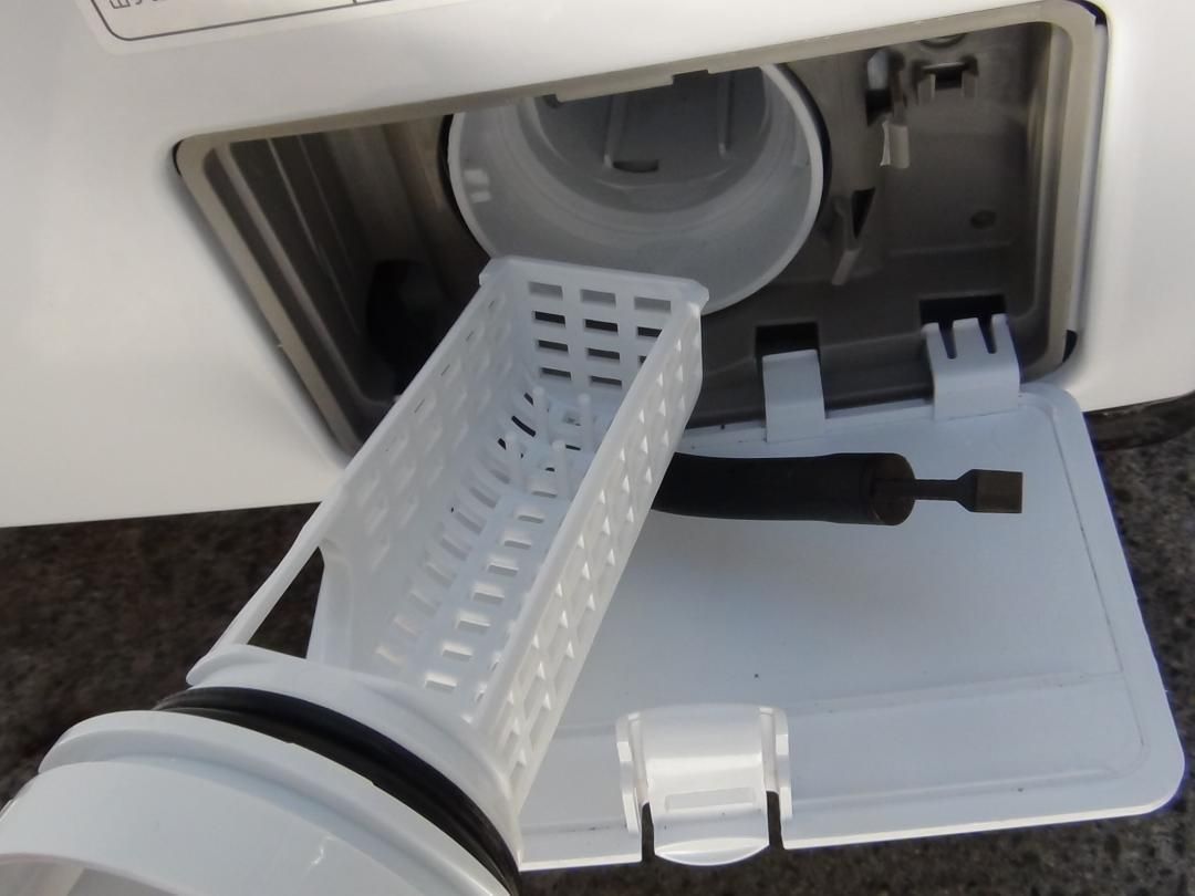 アイリスオーヤマドラム洗濯乾燥機8