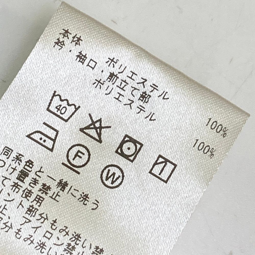  サイズ M GOLF デサントゴルフ モデル ノースリーブ ポロワンピース 総柄 グリーン系 ゴルフウェア レディース ストスト ワンピース レディースウェア