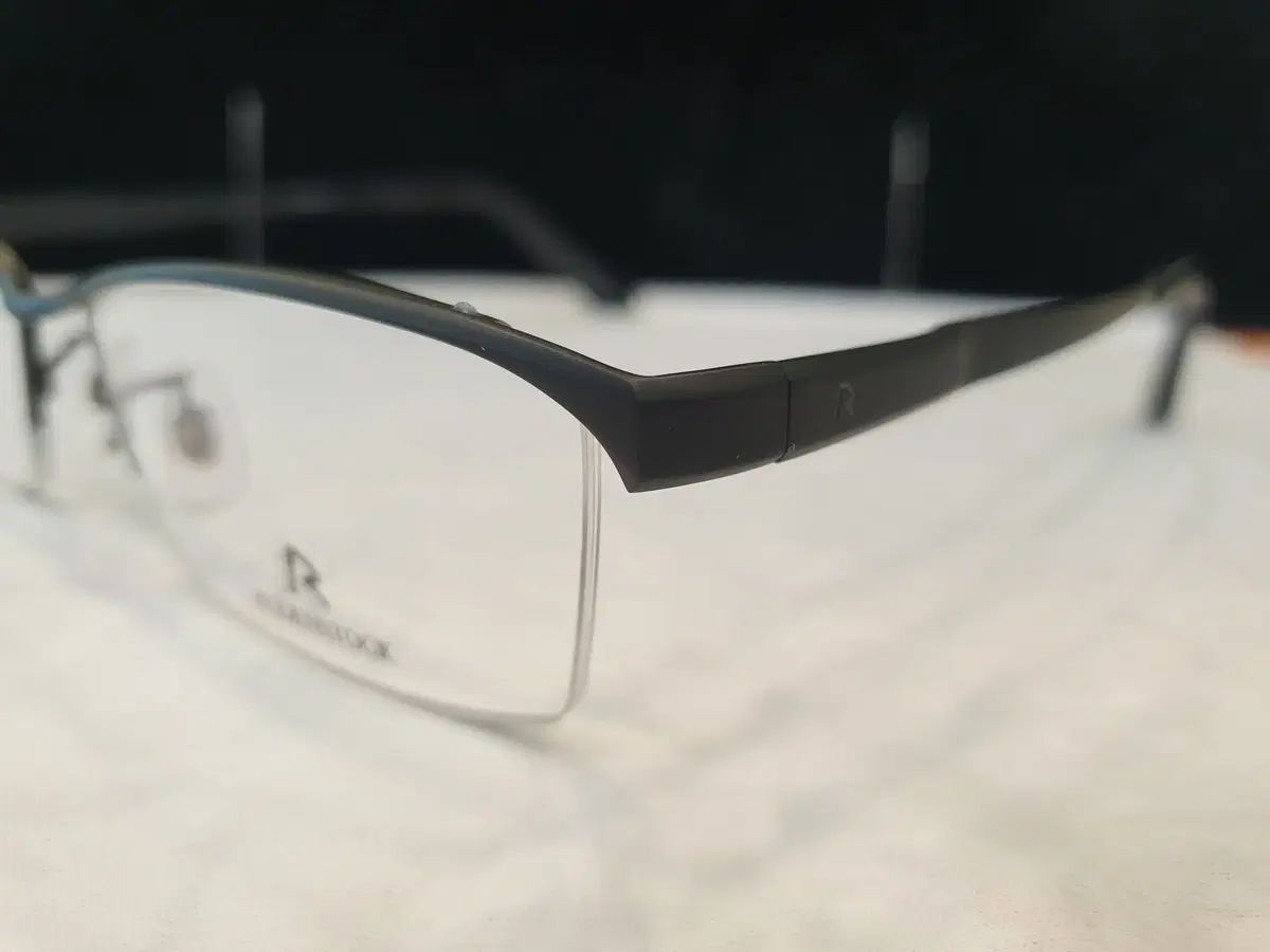 ドイツ ブランド メガネ デンス THENCE 商品