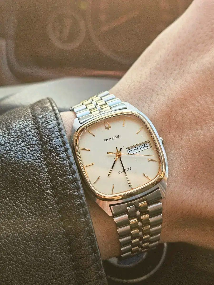 Bulova ブロヴァ ヴィンテージ 時計