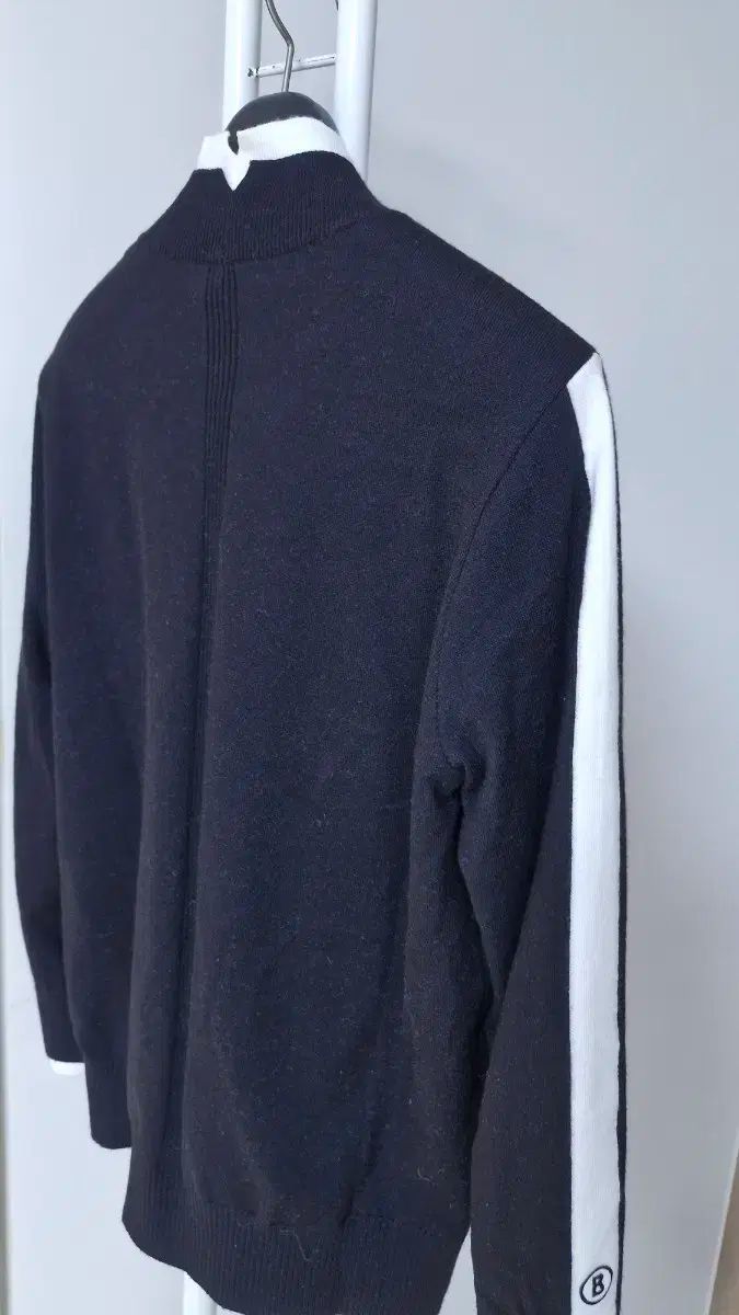 ウィンドブレーカー