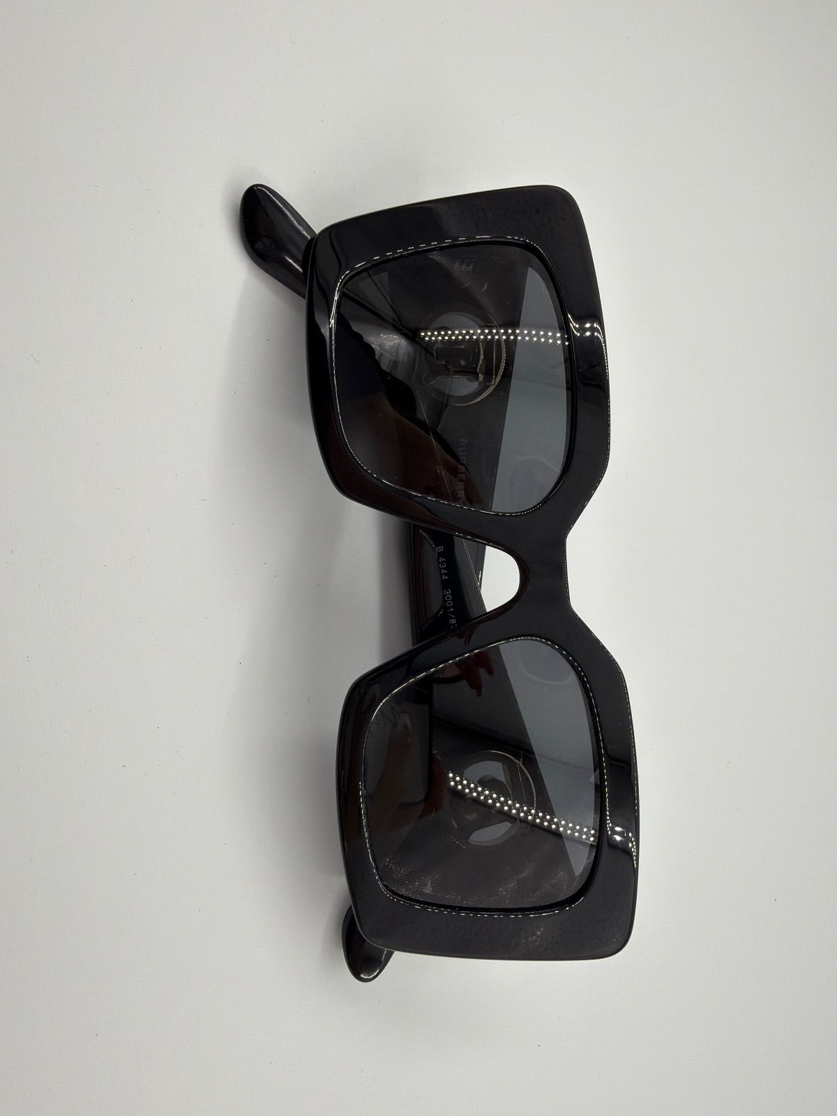 Burberry バーバリー サングラス