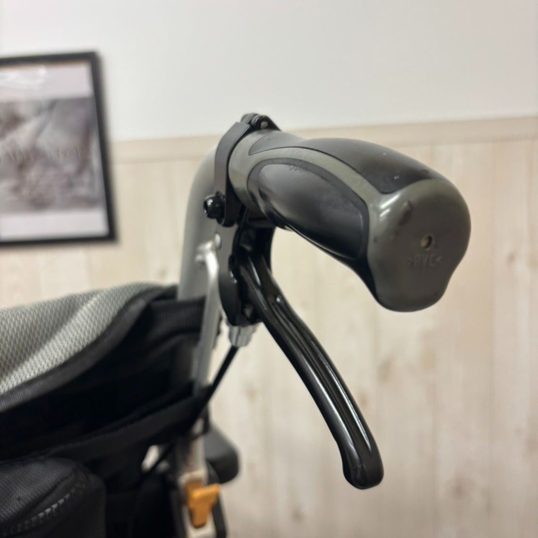 介助式車椅子 車いす