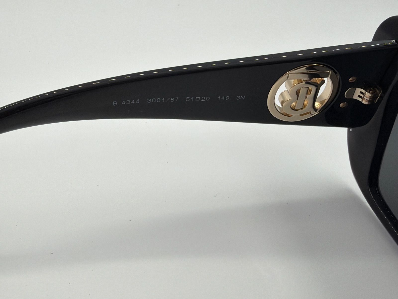 バーバリー サングラス