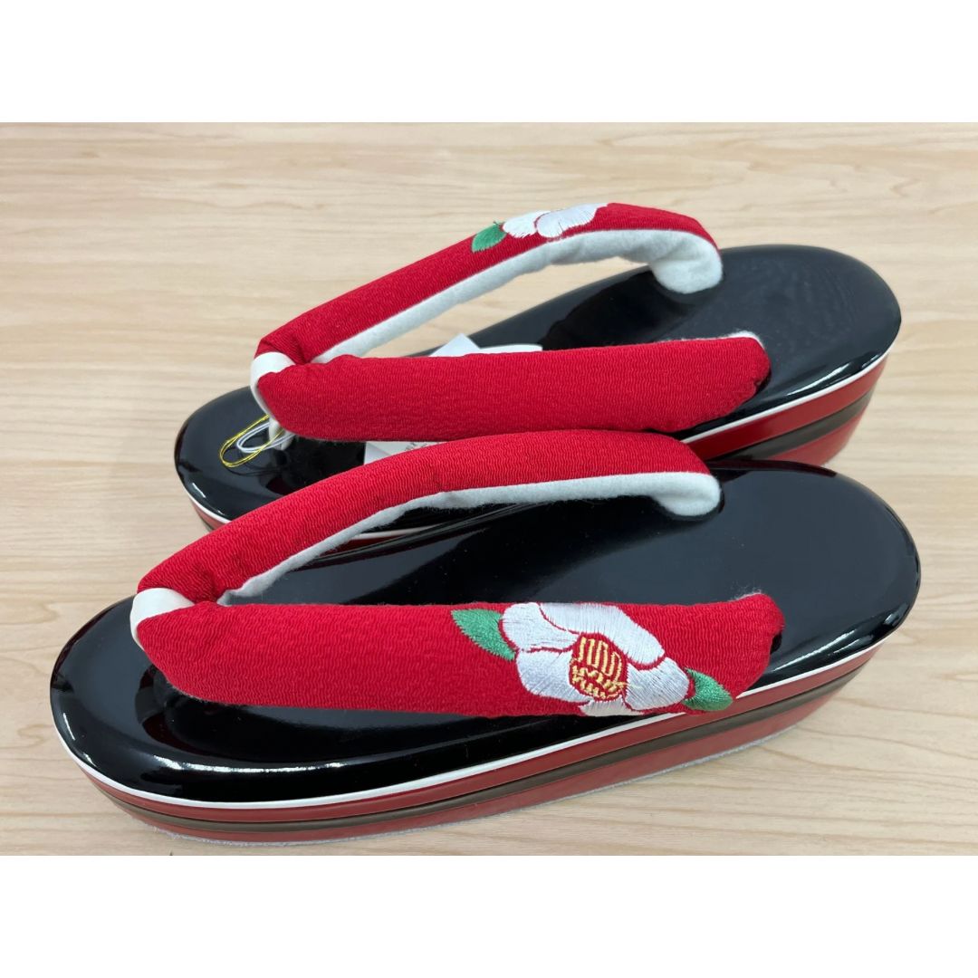 赤ちりめん地 紅白椿