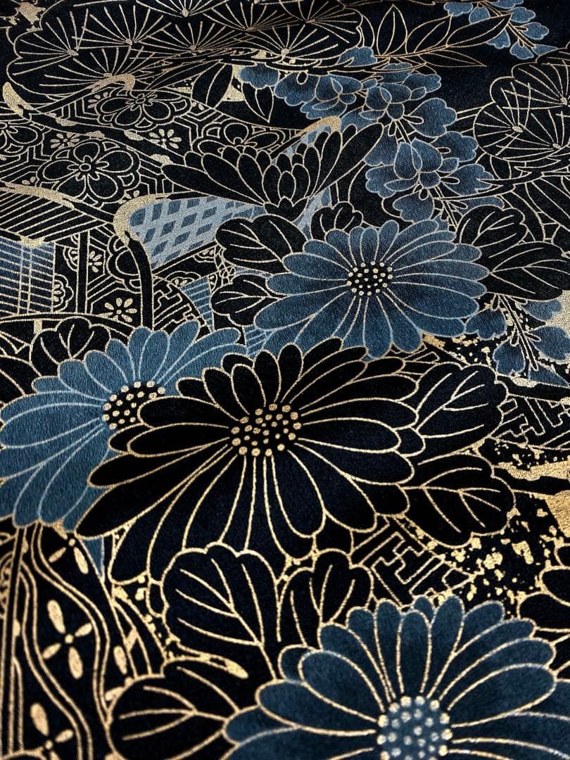 振袖 銀通し 金彩 大輪 仮絵羽 未仕立て品 正絹 八掛付き 舞台衣装 大衆演劇 振袖 仮絵羽 金彩 銀彩 紋意匠 刺繍 舞台衣装 正絹 未仕立て品 八掛