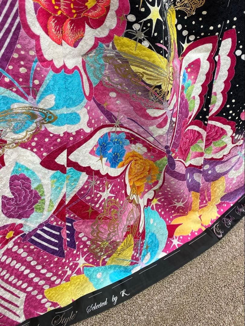 D008☆送料込み❣️仮絵羽 未仕立て 振袖 花に蝶模様 刺繍 八掛付き❣️ 振袖 仮絵羽 ファイナルステージ ラメ刺繍 未仕立て品 八掛付き MOK821