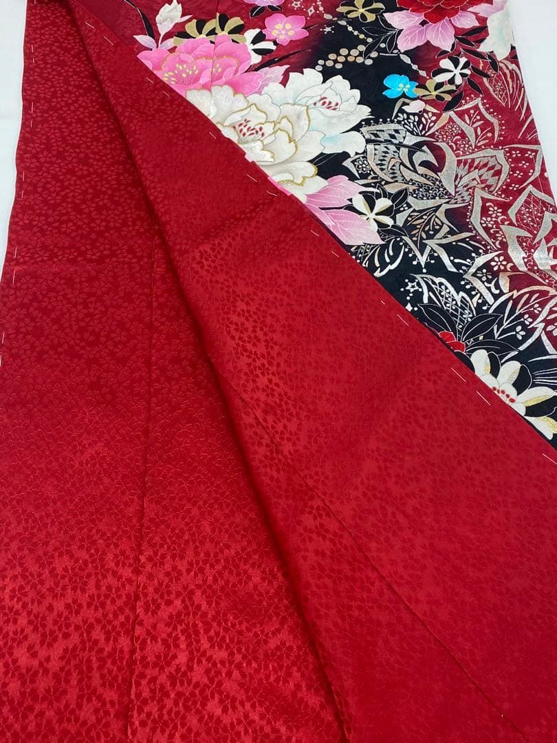 D017☆送料込み❣️仮絵羽 未仕立て 振袖 雲に松竹梅模様 刺繍 八掛付き❣️ D017☆送料込み❣️仮絵羽 未仕立て 振袖 雲に松竹梅模様 刺繍 八掛