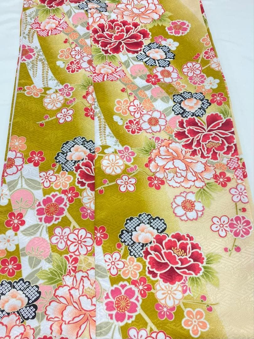  二尺袖 ポリエステル着物 金彩 紋意匠 牡丹 袴向き MOP 475 振袖 着物