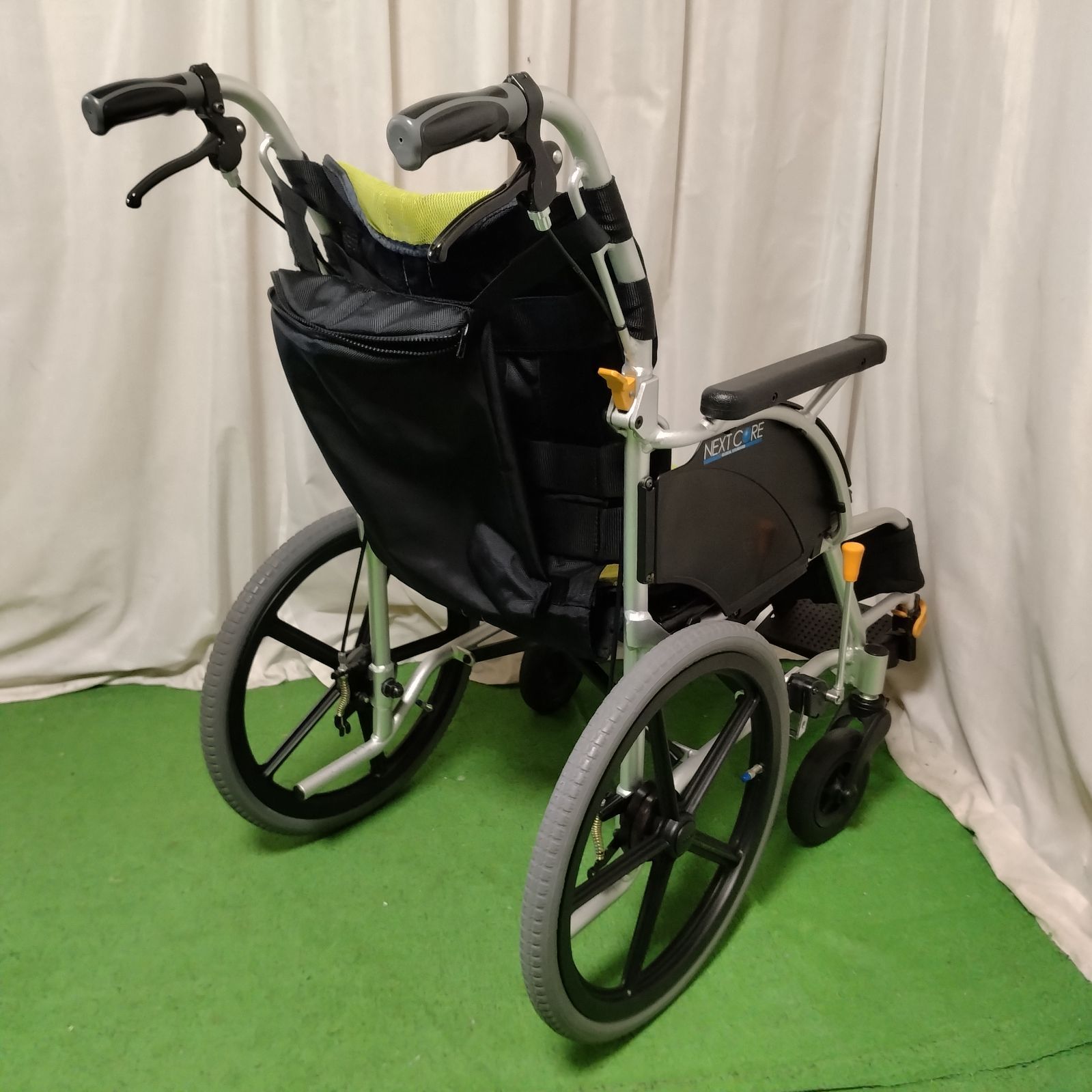 WC-12733 松永製作所 ネクストコア NEXT-21B 標準 matsunaga まつなが マツナガ 介助式 介助型 車椅子 車イス 車いす 洗浄 消毒済 介護