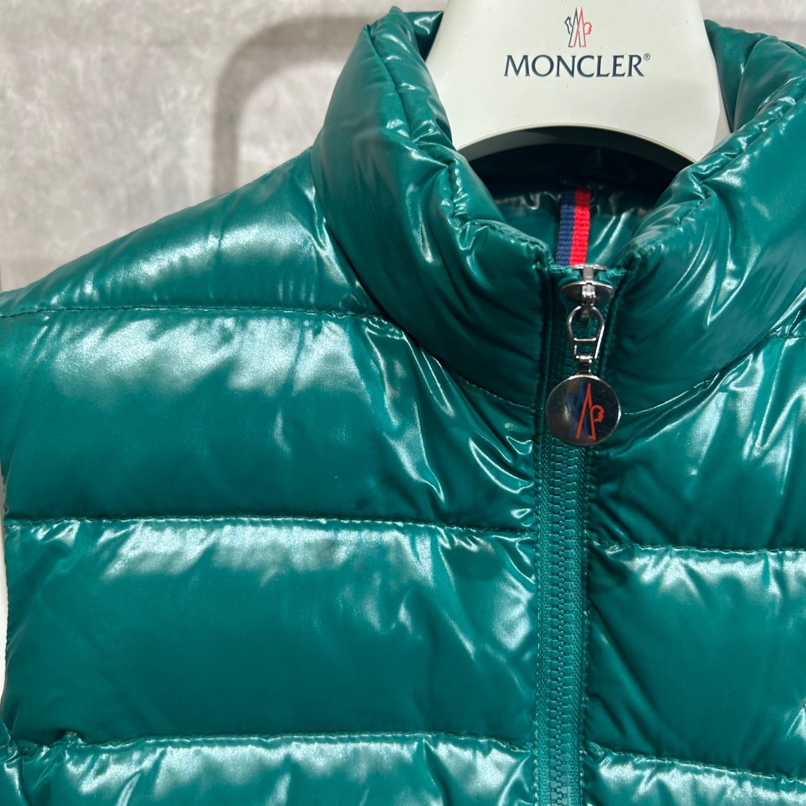 MONCLER モンクレール ダウンベストGHANY グリーン 緑1 - メルカリ