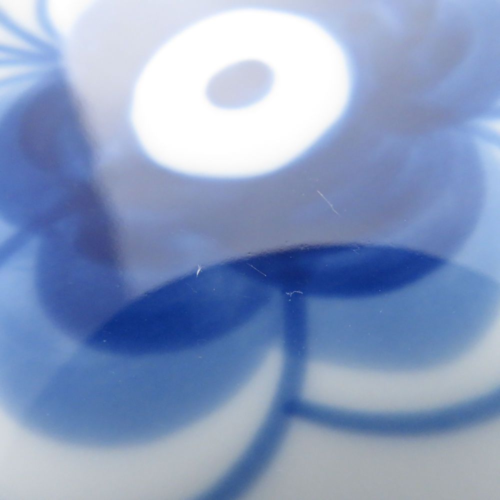 ブルーフルーテッドメガ