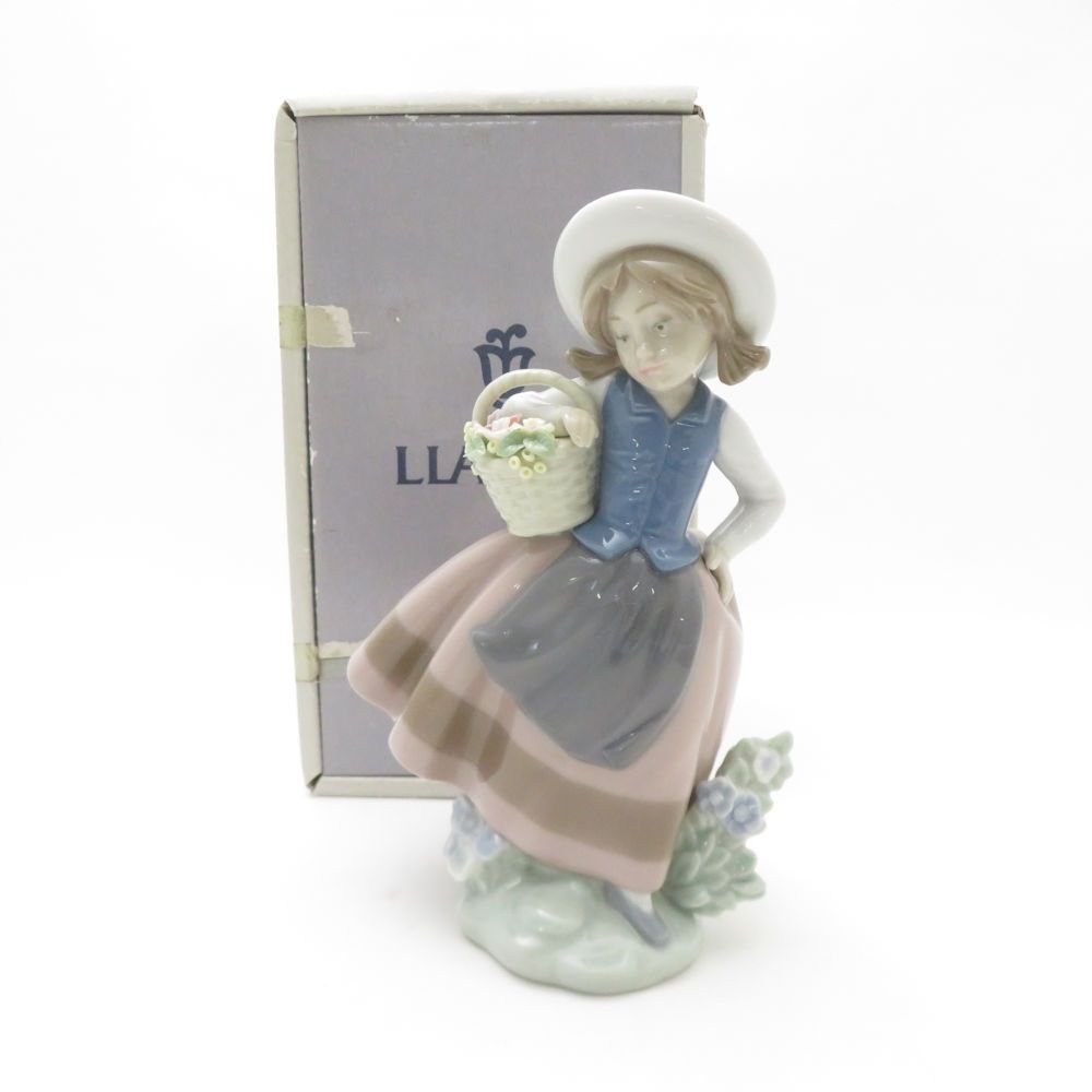 LLADRO リヤドロ 裸の少女 1481 フィギュリン 陶器 箱付 美品 LLADRO