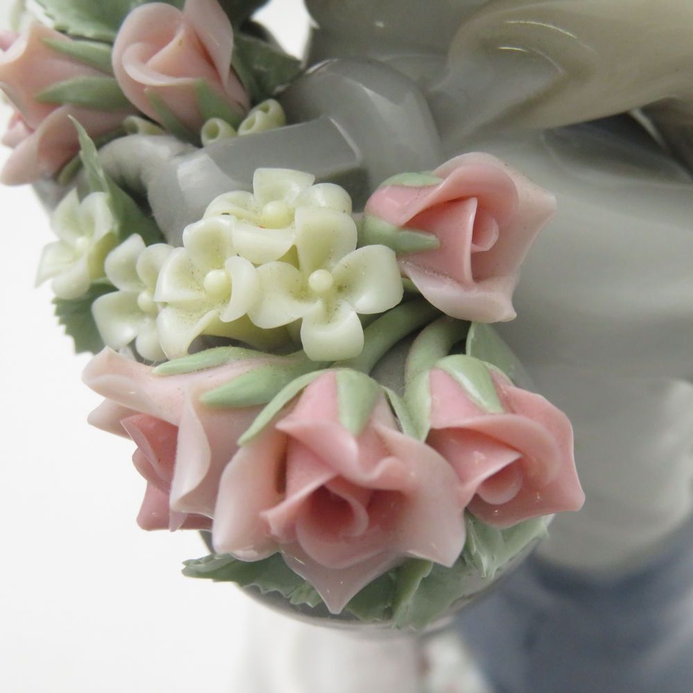  LLADRO リヤドロ 1286 かごいっぱいのバラ フィギュリン 置物 陶器人形 廃盤 絶版 少年 花 男の子 SC9346G2 コイントレイ 置物 インテリア小物