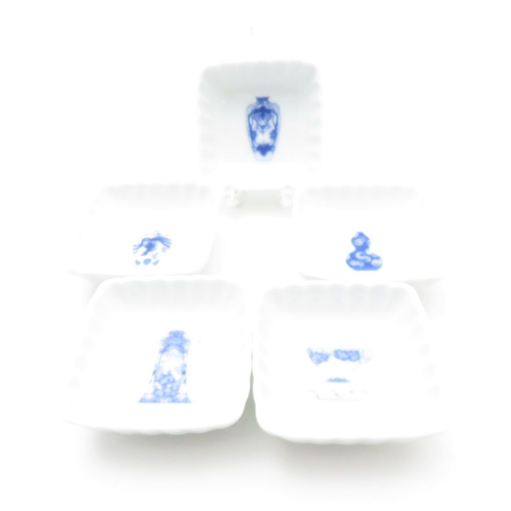 深川製磁　ブルーチャイナ豆皿揃　新品未使用品　　【廃盤品】　希少 深川製磁 ブルーチャイナ豆皿揃 新品未使用品 【廃盤品】 希少 美