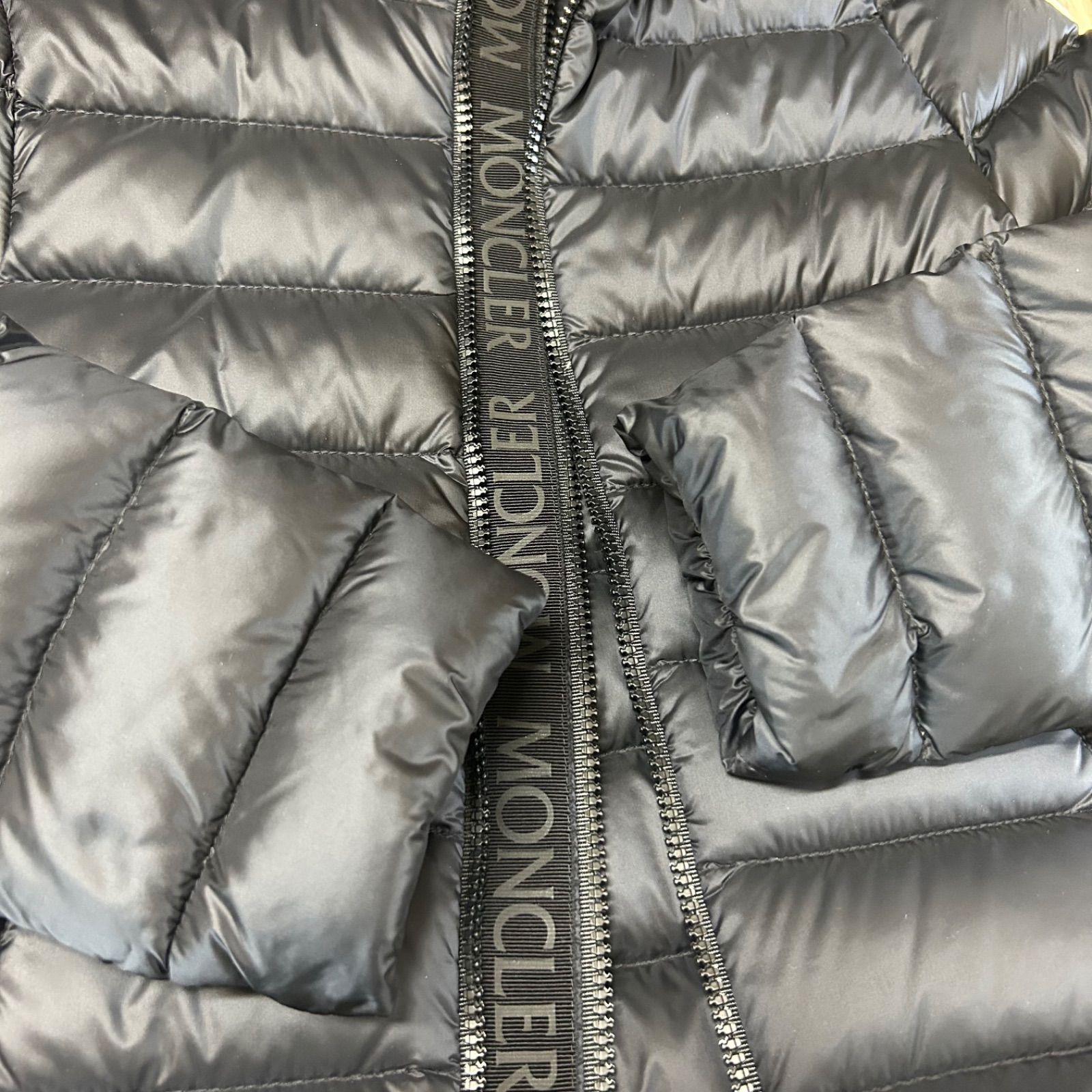 大人もOK】【極美品】 MONCLER モンクレールGLYCINE ライトダウン