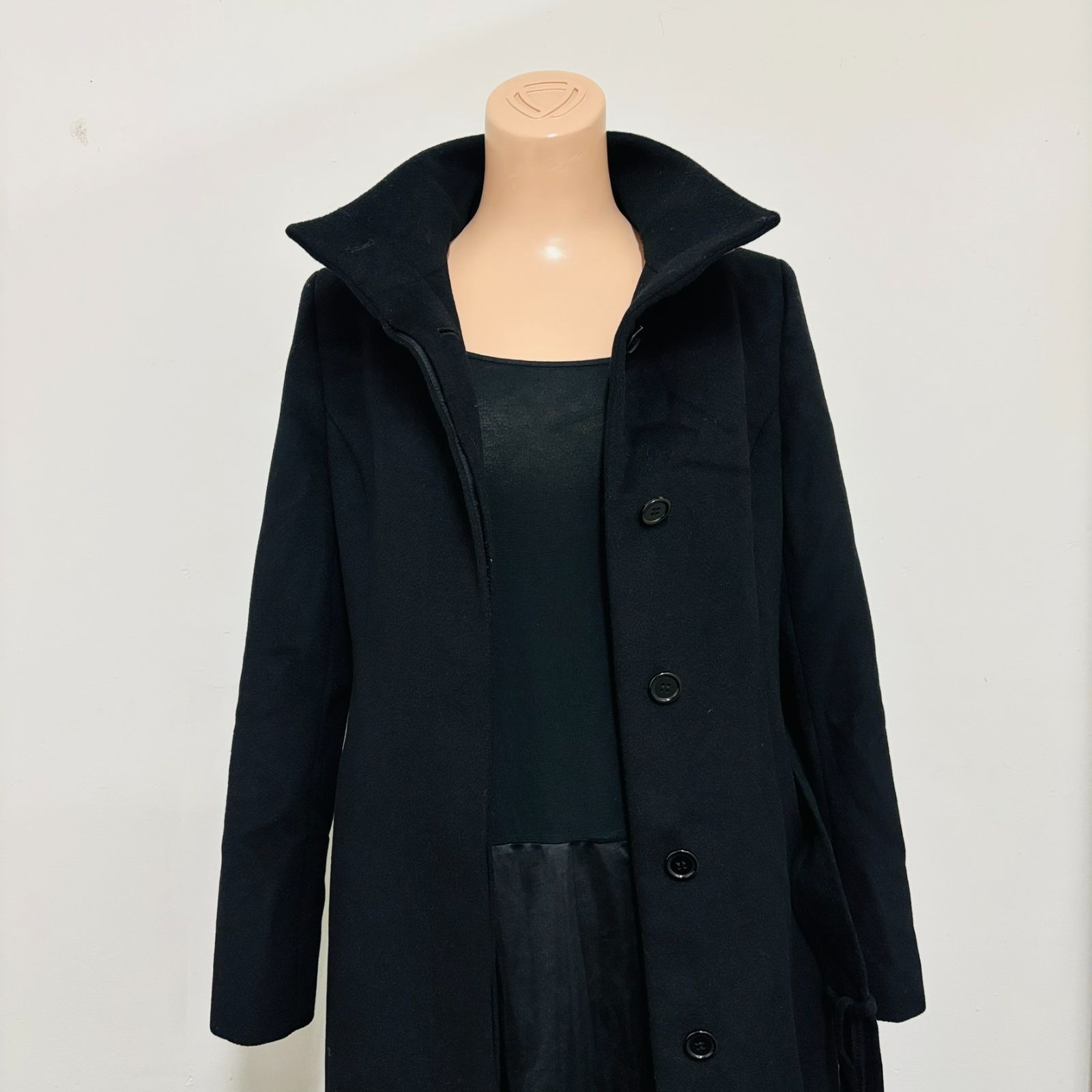 UNTITLED 黒ロングコート Mサイズ - メルカリ