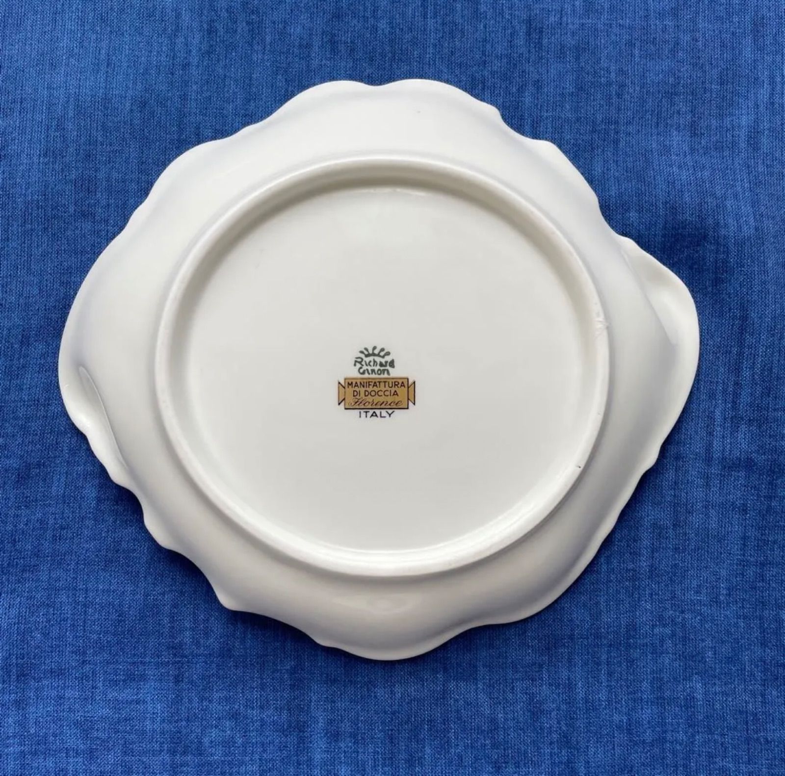 リチャードジノリ ボンジョルノ プルーン シェルディッシュ 盛皿