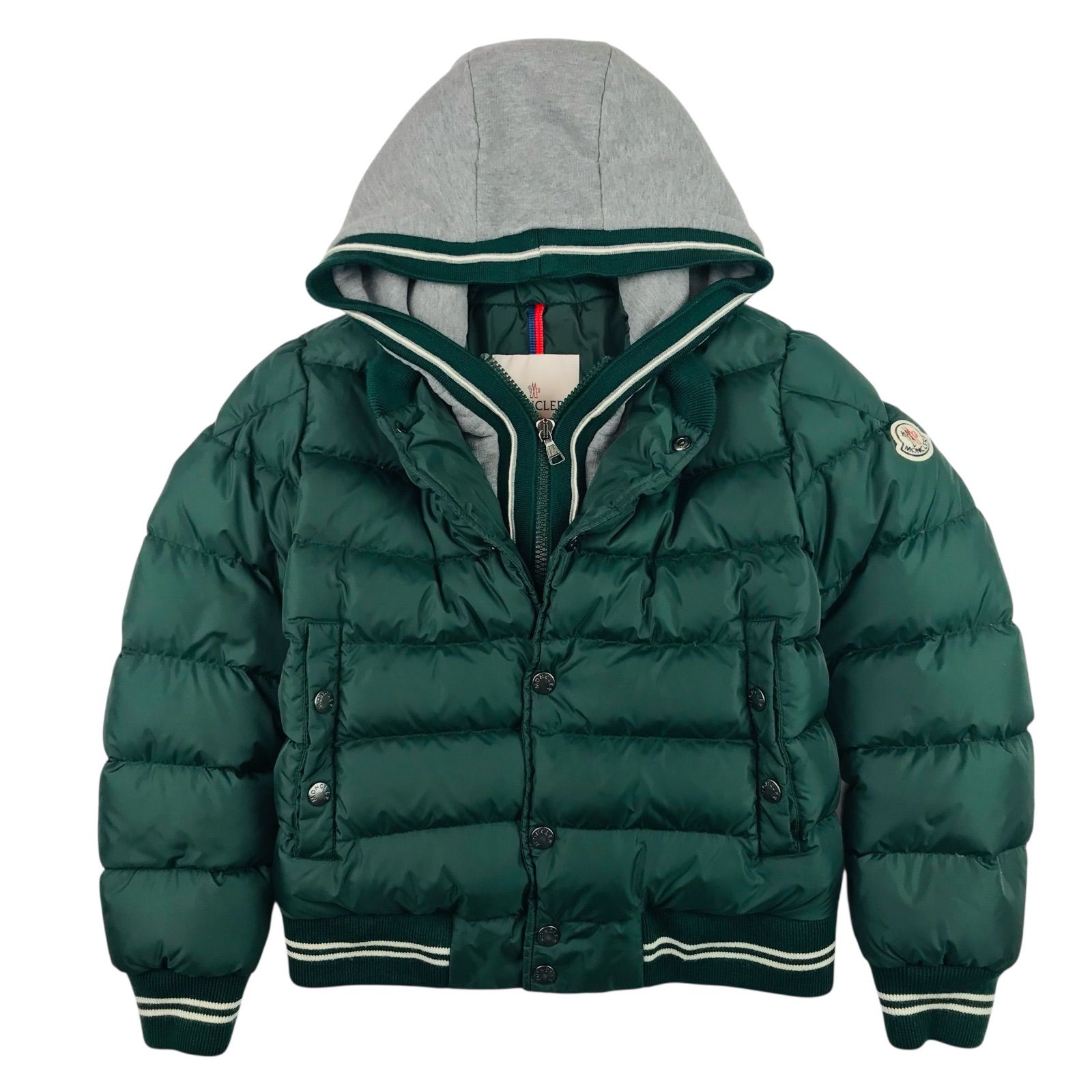 MONCLER モンクレール AUBERIE ボーイズ ブランドアイコンワッペン スウェット地ライナーフード付き ナイロン フルジップスナップボタン比翼仕立て ダウンジャケット 10 A 140㎝ チルドレン キッズダウンジャケット 子供服 冬物
