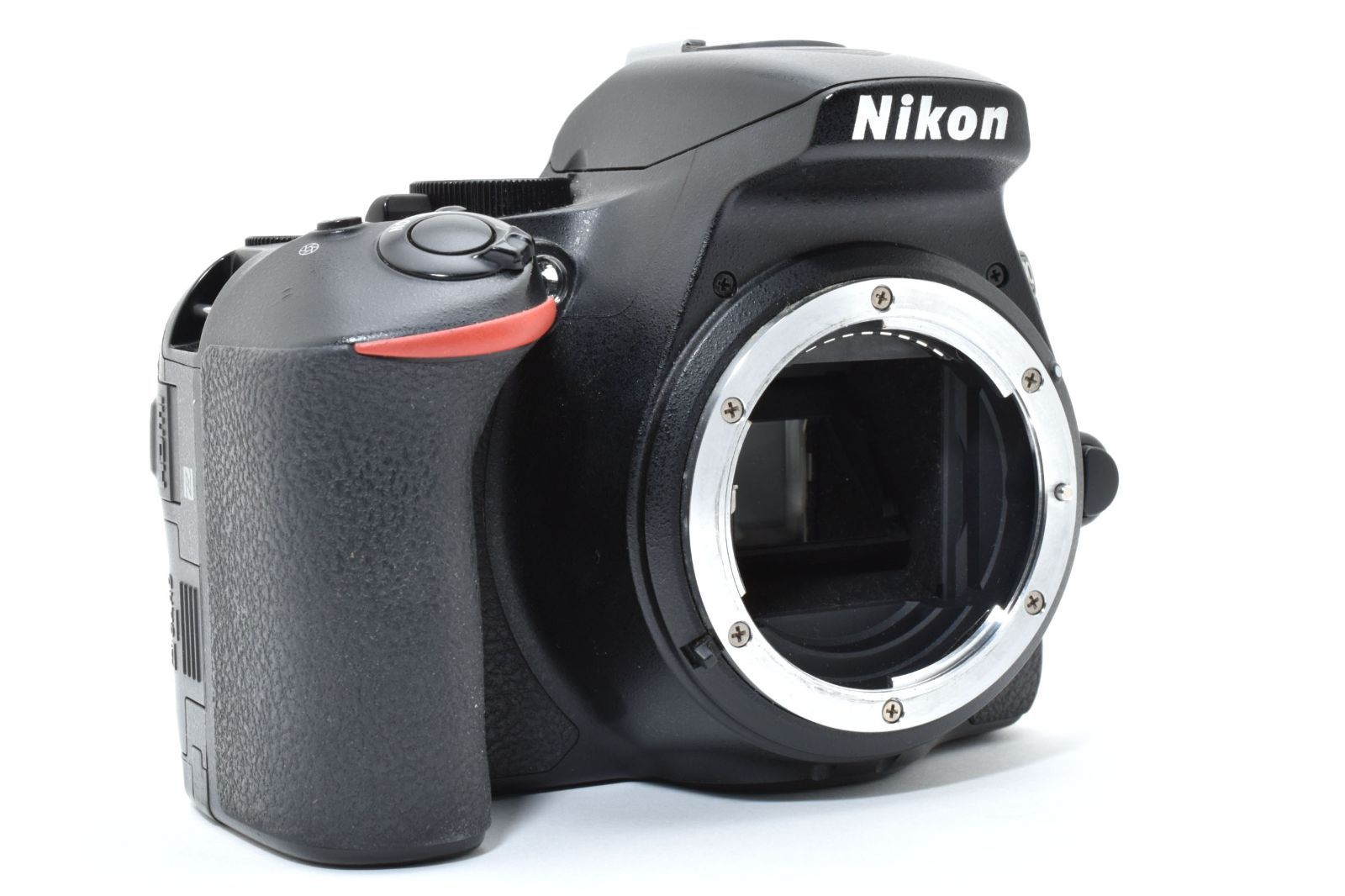 23172ショット!! 上品 Nikon D5600 no9 バッテリーチャージャーセット