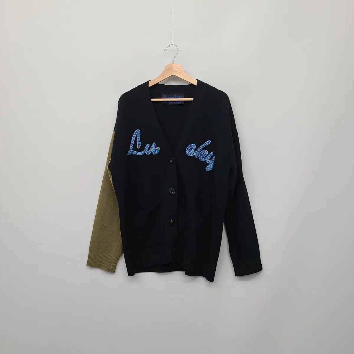 LUCKY CHOUETTE バイ 刺繍 カーディガン ブラック F